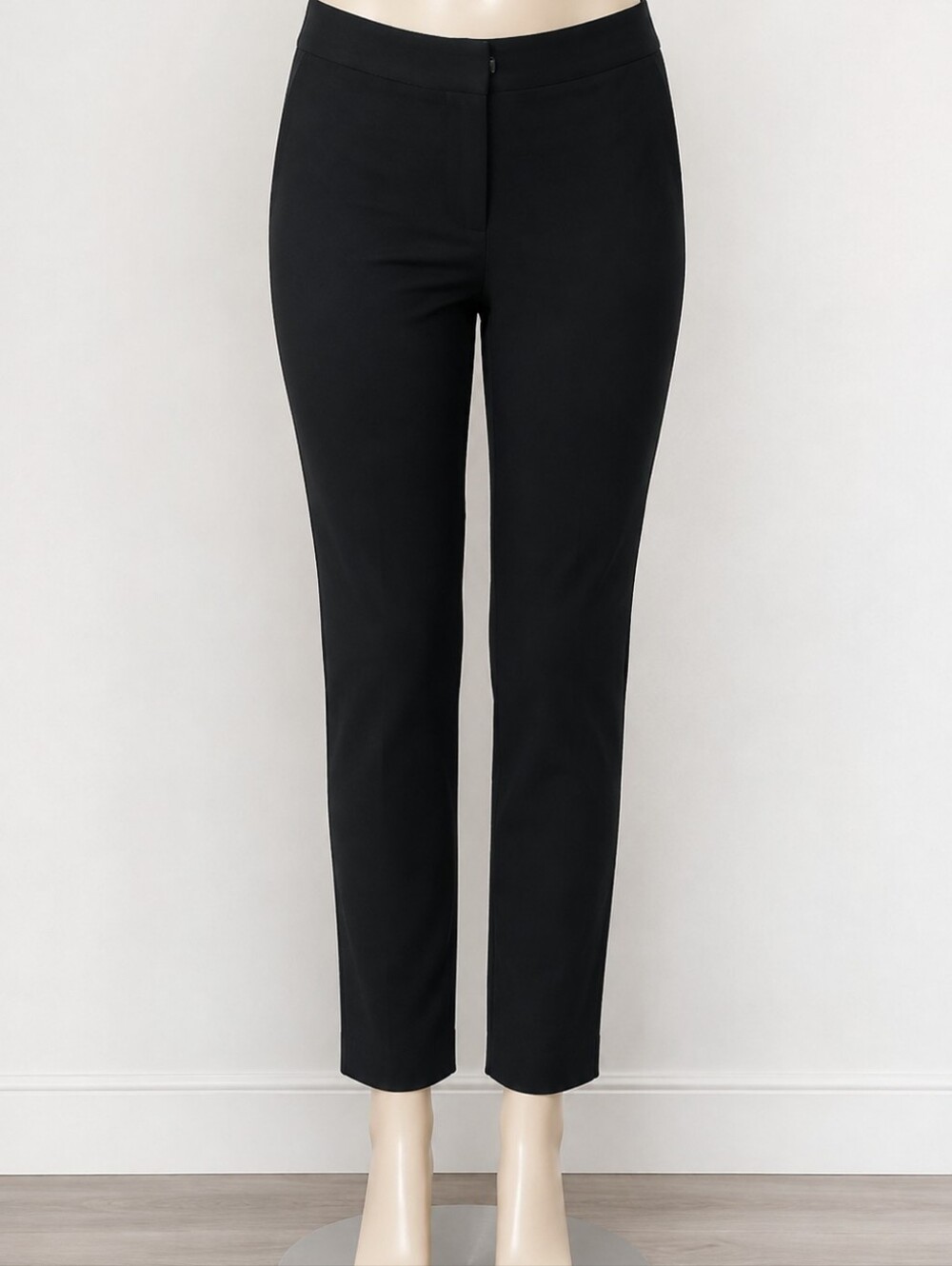 Tommy Hilfiger Black Ankle Trousers - Size 4